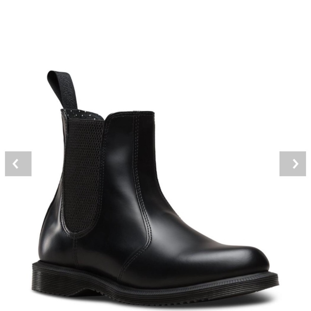 Doc Marten Chelsea Boot